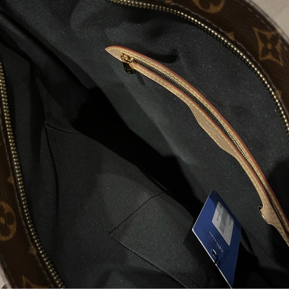Louis Vuitton Carry It Monogram Shoulder Bag tote New w pouch/dust bag! 2 in 1 - Picture 7 of 10